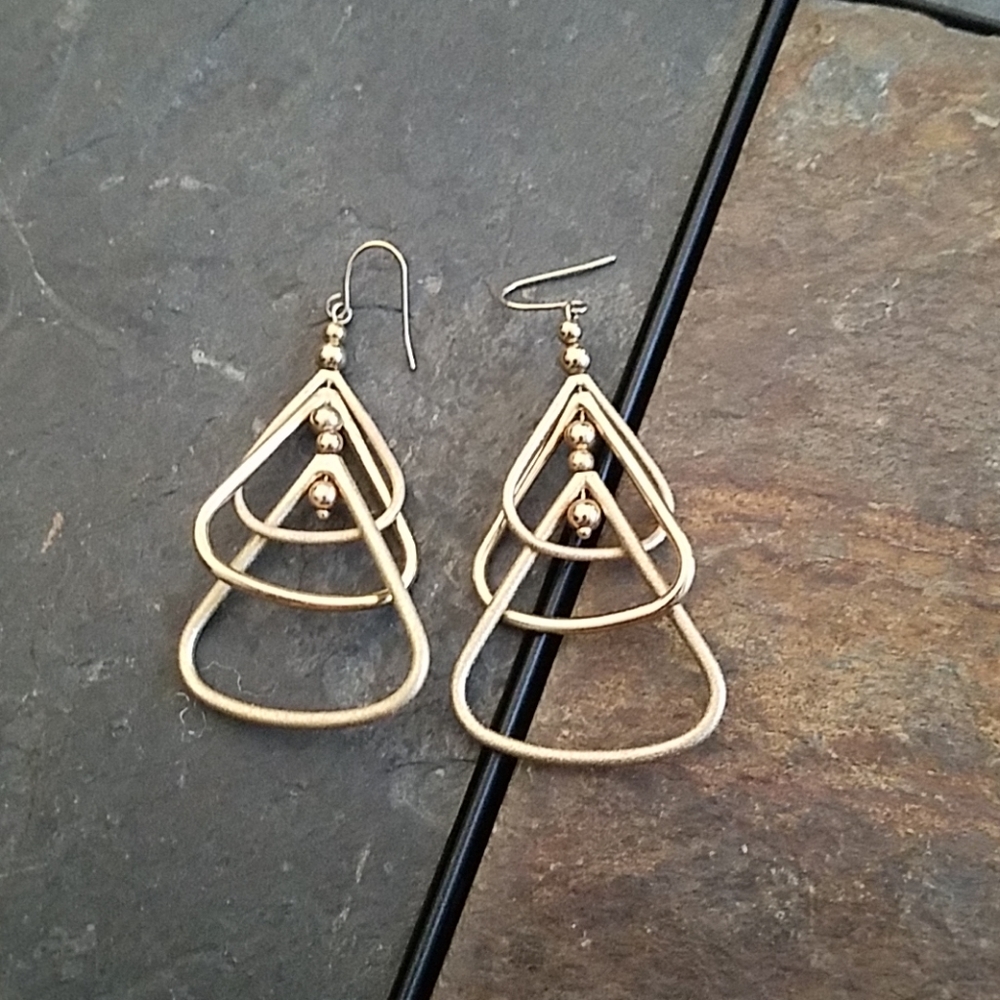 Gold fashion earrings